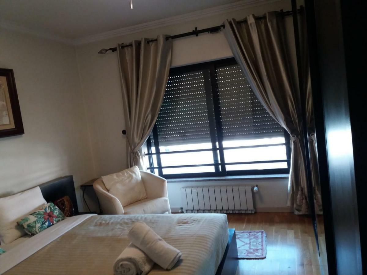 Lovely Vocation Lisbon Bagian luar foto